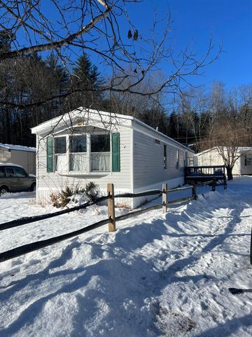 20 Old Henniker Rd Unit 15, Hillsborough, NH 03244