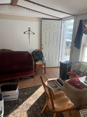 20 Old Henniker Rd Unit 15, Hillsborough, NH 03244