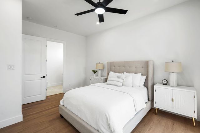4708 Laurel Street, Bellaire, TX 77401