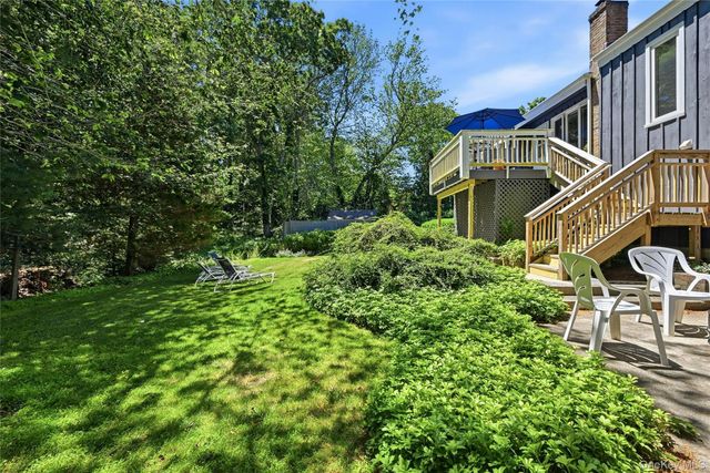 95 Linda Lane W, Riverhead, NY 11901