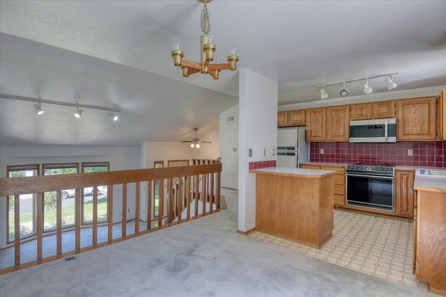 2012 E 13th Ave, Spokane, WA 99202