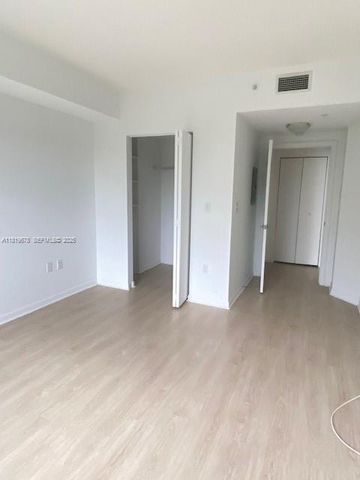 2775 NE 187th Street 407, Aventura, FL 33180