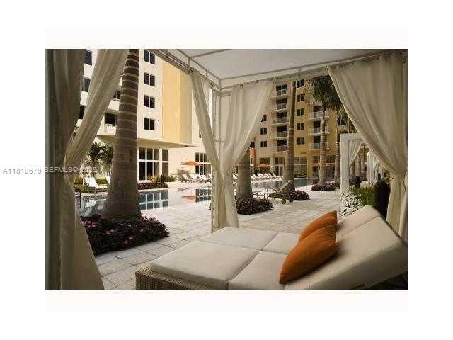 2775 NE 187th Street 407, Aventura, FL 33180