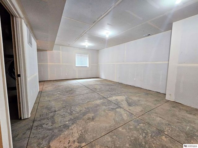 2420 Patrick Avenue, Omaha, NE 68111