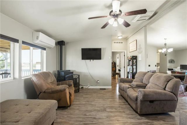 11527 Daisy, Phelan, CA 92371
