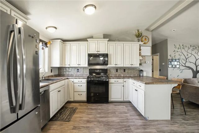 11527 Daisy, Phelan, CA 92371