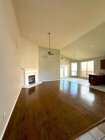 10129 Bull Run, Fort Worth, TX 76177