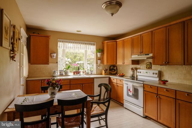 8112 FLOURTOWN AVE, Wyndmoor, PA 19038