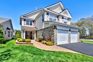 15 Marisa Drive, Middle Island, NY 11953