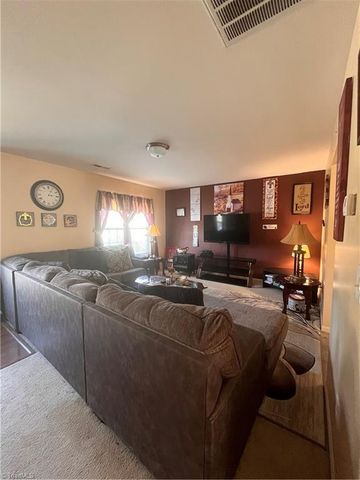 626 Bentley Lane, Burlington, NC 27217