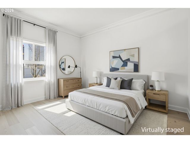 1025 Nw COUCH St 510, Portland, OR 97209