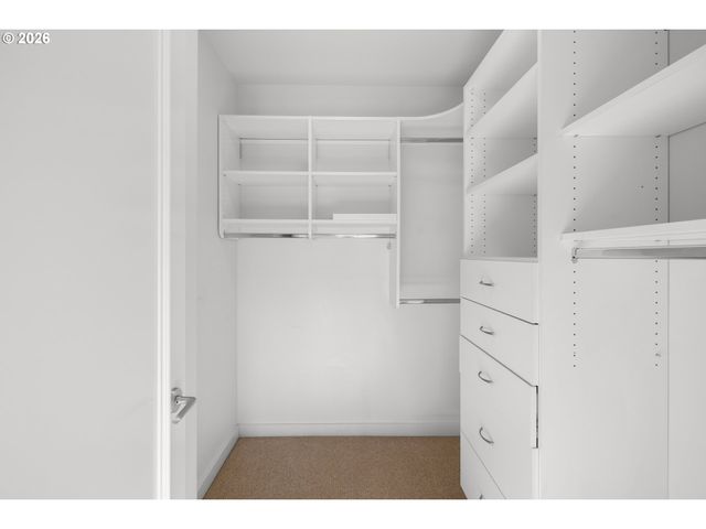 1025 Nw COUCH St 510, Portland, OR 97209