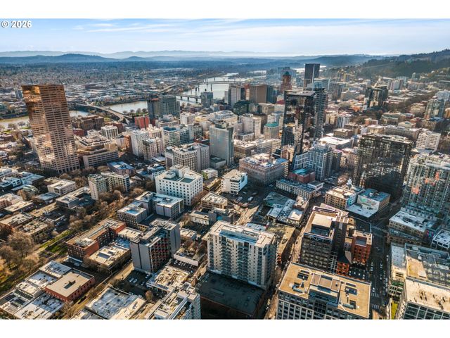 1025 Nw COUCH St 510, Portland, OR 97209