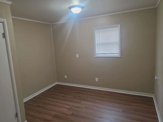 814 N Clara St, Wichita, KS 67212