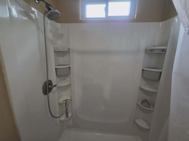 814 N Clara St, Wichita, KS 67212