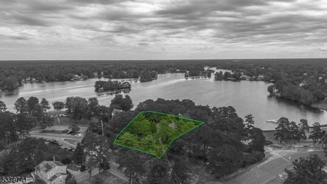 6 Spring Ter, Pemberton Twp., NJ 08015