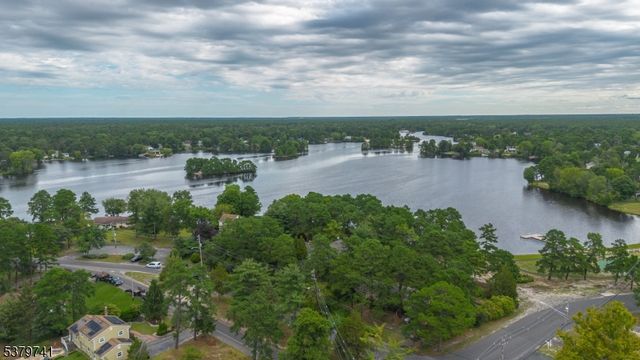 6 Spring Ter, Pemberton Twp., NJ 08015