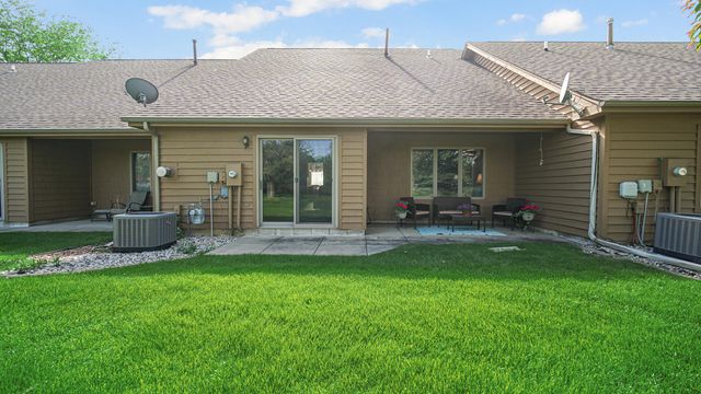 956 Cornwallis Lane, Munster, IN 46321