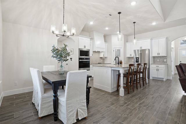 9017 Valley Oak Court, Springtown, TX 76082