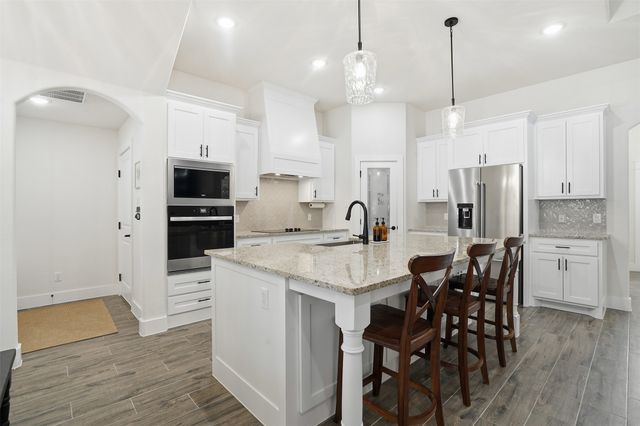 9017 Valley Oak Court, Springtown, TX 76082