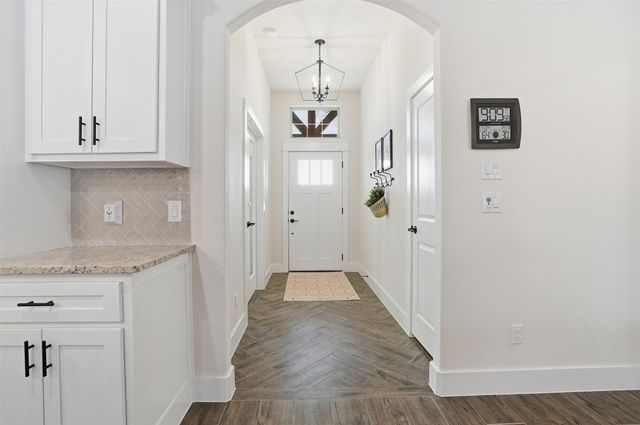 9017 Valley Oak Court, Springtown, TX 76082