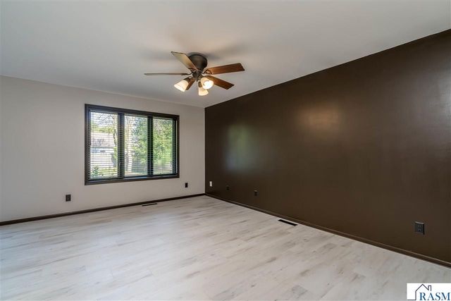 116 Piccadilly Avenue, Mankato, MN 56001