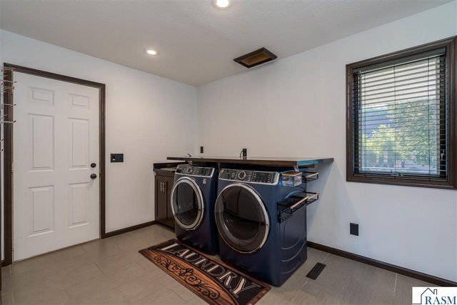 116 Piccadilly Avenue, Mankato, MN 56001