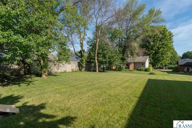116 Piccadilly Avenue, Mankato, MN 56001
