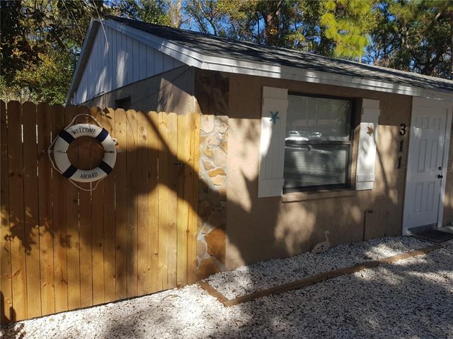 311 58TH AVENUE E, Bradenton, FL 34203