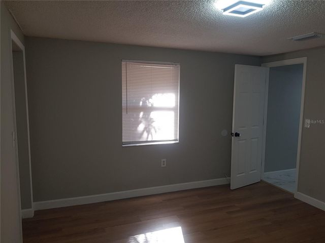 311 58TH AVENUE E, Bradenton, FL 34203