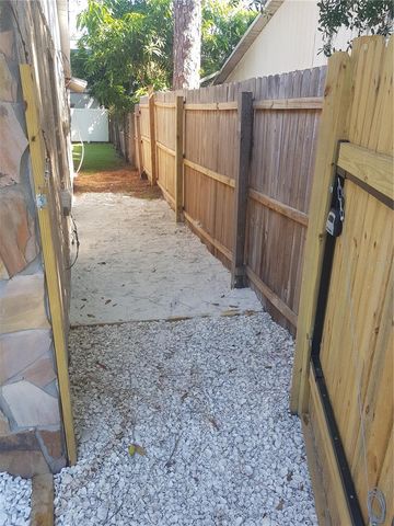 311 58TH AVENUE E, Bradenton, FL 34203