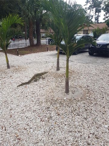 311 58TH AVENUE E, Bradenton, FL 34203