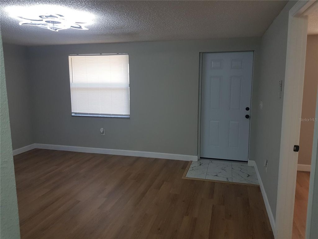 Image 49 of property listing at 311 58TH AVENUE E, Bradenton, FL 34203