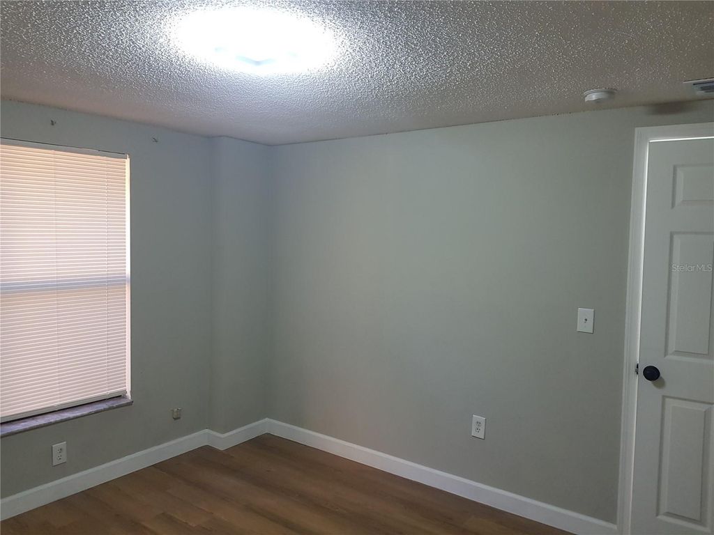 Image 62 of property listing at 311 58TH AVENUE E, Bradenton, FL 34203