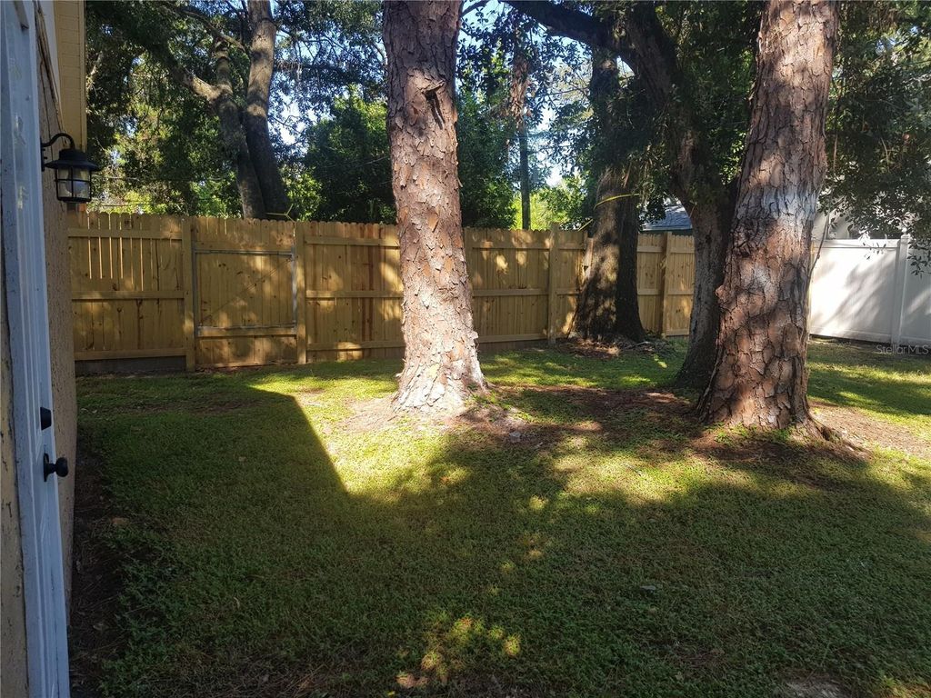 Image 79 of property listing at 311 58TH AVENUE E, Bradenton, FL 34203