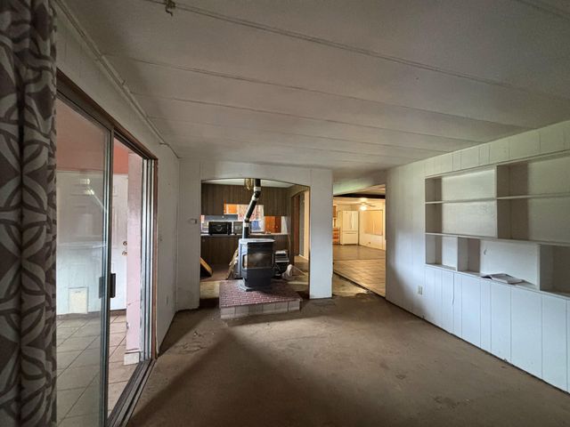 16625 Ford Road, Rogue River, OR 97537