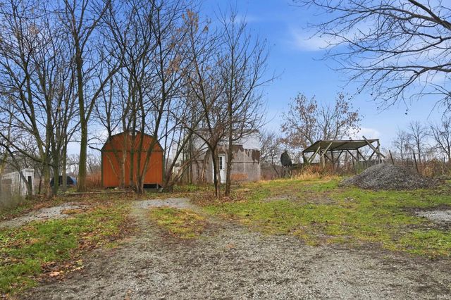 3673 E 600 N Road, Peru, IN 46970