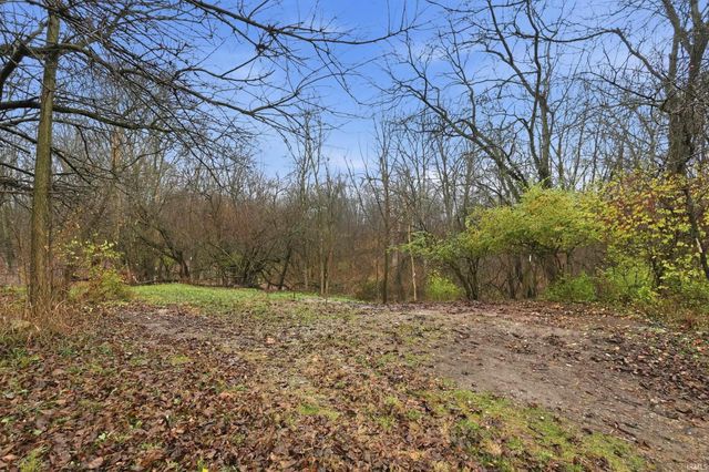 3673 E 600 N Road, Peru, IN 46970