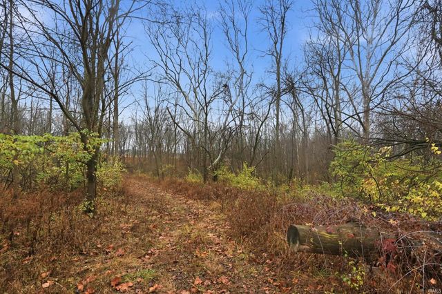 3673 E 600 N Road, Peru, IN 46970