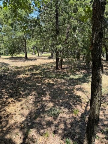 2300 Spring Mountain Road, Cross Roads, TX 76227