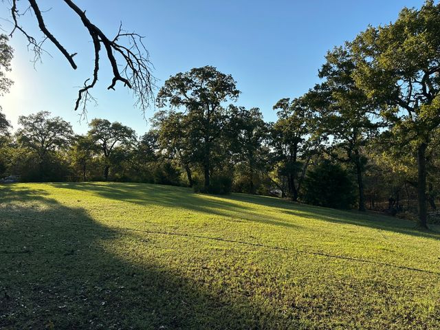 2300 Spring Mountain Road, Cross Roads, TX 76227