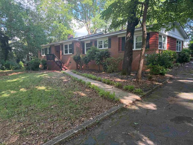 2221 Avondale Drive, Spartanburg, SC 29302