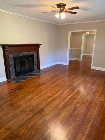 2221 Avondale Drive, Spartanburg, SC 29302
