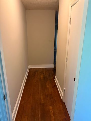 2221 Avondale Drive, Spartanburg, SC 29302
