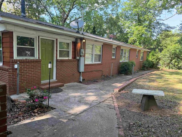 2221 Avondale Drive, Spartanburg, SC 29302
