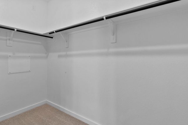 224 Magnolia Laurel Drive, Alvin, TX 77511