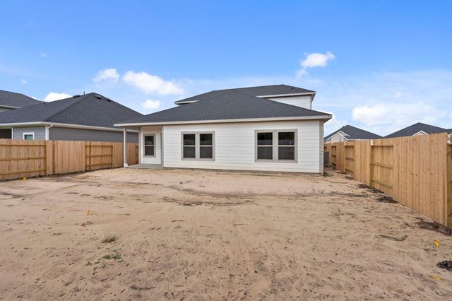 224 Magnolia Laurel Drive, Alvin, TX 77511