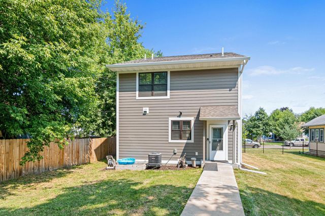 2727 Morgan Avenue N, Minneapolis, MN 55411