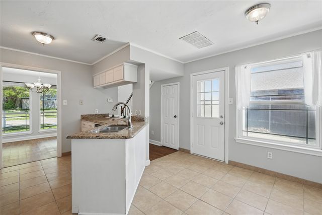 4460 Junction Drive, Plano, TX 75093
