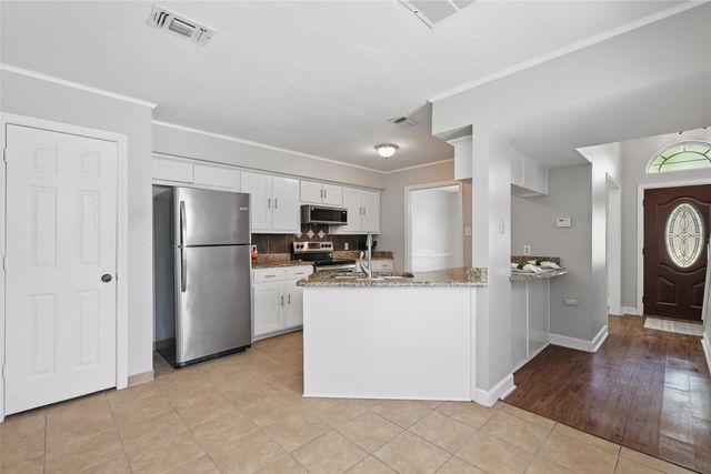 4460 Junction Drive, Plano, TX 75093